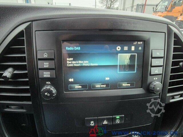 Skåpbil Mercedes-Benz Vito 116 CDI Kasten Lang AHK 2t. 3Sitze Tempomat