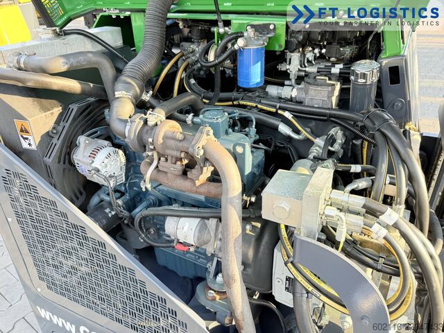  Combilift CB3000 DIESEL TRIPLEX 4900 POSITIONER