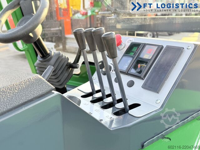  Combilift CB3000 DIESEL TRIPLEX 4900 POSITIONER