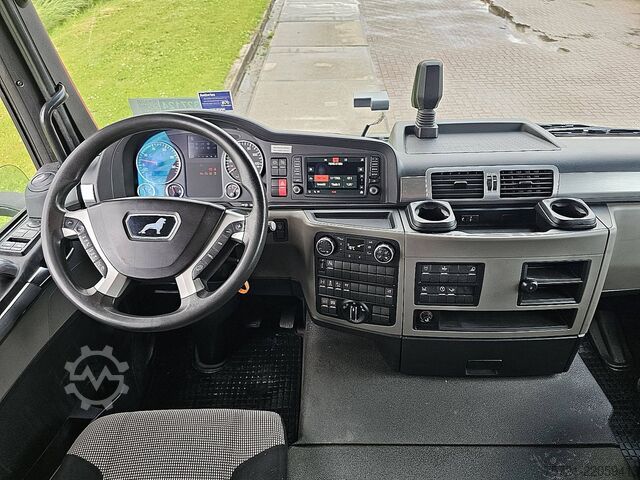 Kabinli şasi M.A.N. 26.500 TGX 6x2*4