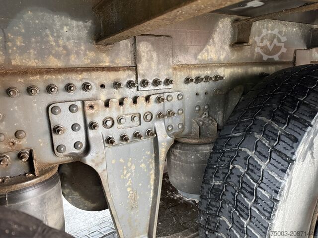 Truck mounted crane Volvo FM 380 8X2 Palfinger 35000 bis 25 Meter