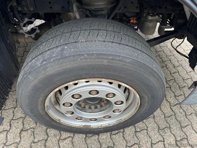 Standardni tegljač MAN TGX 18.460 4x2   Schlafkabine