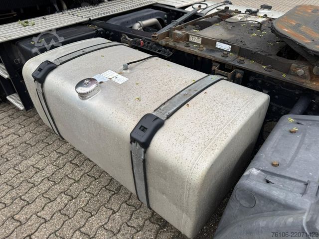 Standardni tegljač MAN TGX 18.460 4x2   Schlafkabine