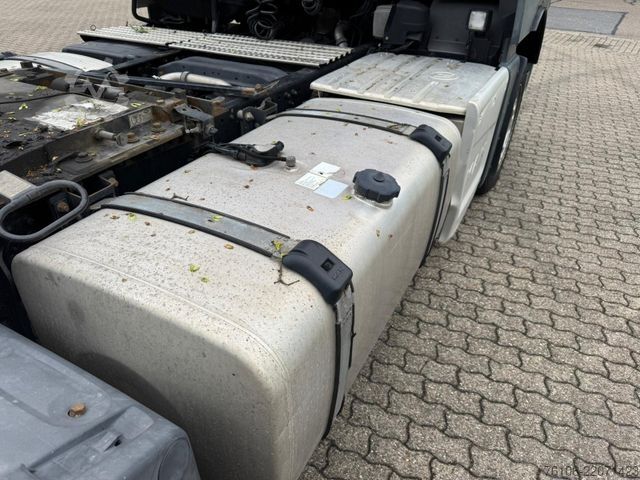 Standardni tegljač MAN TGX 18.460 4x2   Schlafkabine