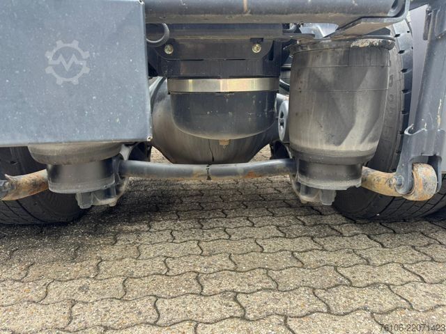 Standardni tegljač MAN TGX 18.460 4x2   Schlafkabine