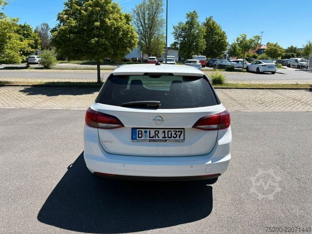 Μίνι λεωφορείο OPEL Astra 1.4 Turbo Sports Tourer/LED/Kamera/Klima
