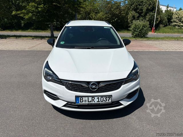 Μίνι λεωφορείο OPEL Astra 1.4 Turbo Sports Tourer/LED/Kamera/Klima