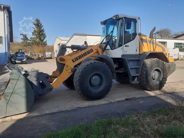 Φορτωτής με ελαστικά LIEBHERR L 524 kein 514 538 TipTop sehr gute Ausstattung