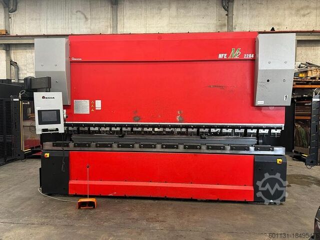 2011 Amada HFE M2 2204 8-assige hydraulische kantbank Amada HFE M2 2204 8 Axes Hydraulic Press Brake