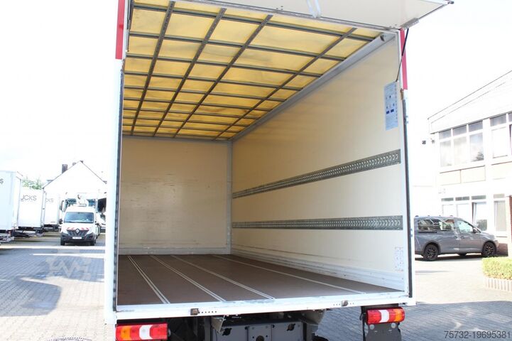 Vrachtwagen met bakwagen Mercedes-Benz Atego 818 E6  Koffer 6m  Klima  LDW  Schalter LBW