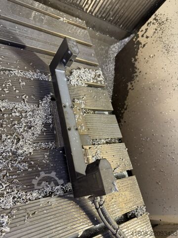 CNC megmunkáló központ - univerzális DMG-DECKEL-MAHO DMF 250 Linear