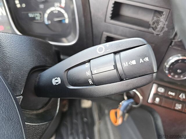 Standaard trekker MERCEDES-BENZ ACTROS 1843