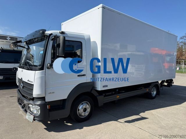 Vrachtwagen met bakwagen MERCEDES-BENZ ATEGO 818 L Koffer 6,10 m LBW 1 to.*AHK*EURO 6E