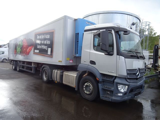Standaard trekker MERCEDES-BENZ 1840L/L Antos*Kühlzug*gelenkt*2to LBW*Frigoblock