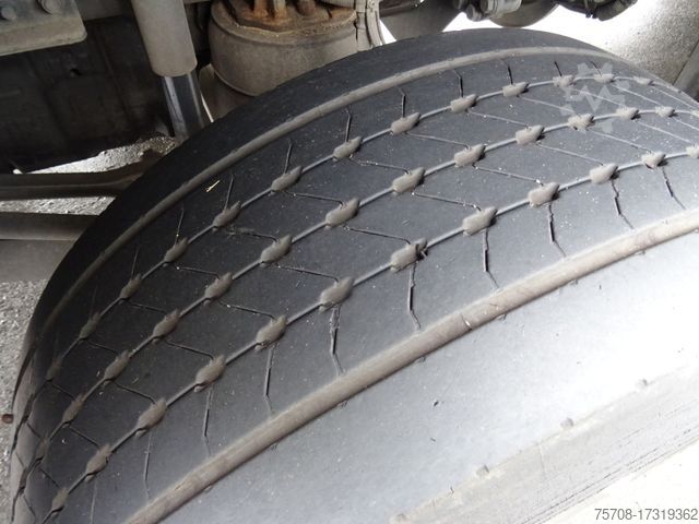 Standaard trekker MERCEDES-BENZ 1840L/L Antos*Kühlzug*gelenkt*2to LBW*Frigoblock