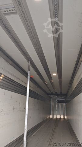 Standard SZM MERCEDES-BENZ 1840L/L Antos*Kühlzug*gelenkt*2to LBW*Frigoblock