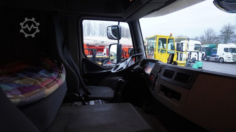 Kuffert Volvo FE 280 CLOSED BOX 354.000KM MANUAL GEARBOX