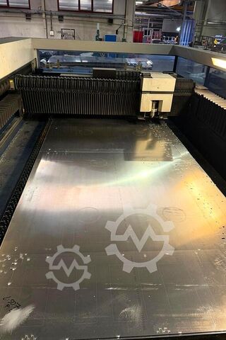 Máquina de corte por láser TRUMPF TruLaser 3040