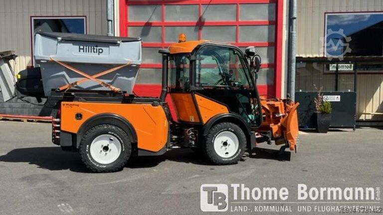 Gemeentelijke tractor Multihog CX 75 MK I