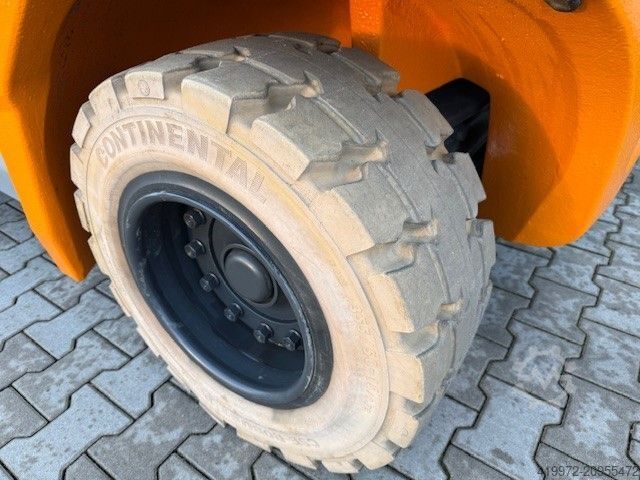 Električni viljuškar za 4 točka Still RX60-80 LSP900