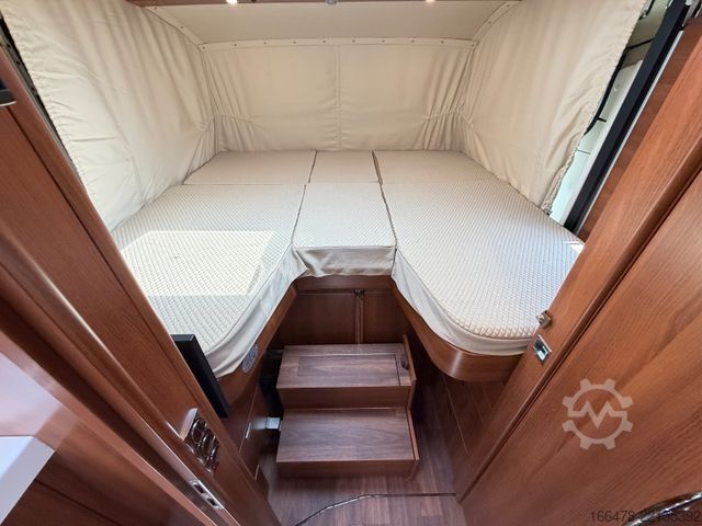Integrált lakóautó CARTHAGO Liner For Two 53 Iveco *Rundsitzgruppe-Hubbett*