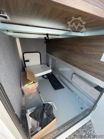 Alcove camper PHOENIX Midi 7200 RSL | Premium-Reisen der Extraklasse!