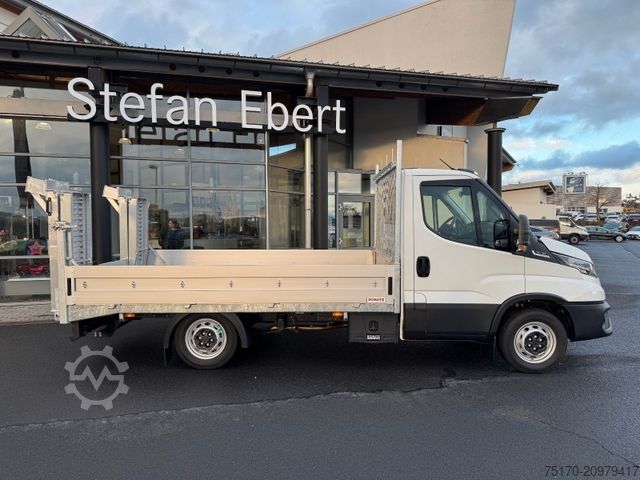 Autómentő IVECO Daily 35S16 HA8 *Rampen*L3.500mm*Automatik*AHK*