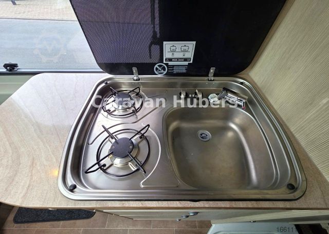 Lakóautó BÜRSTNER City Car 600 - EInzelbetten - Klima