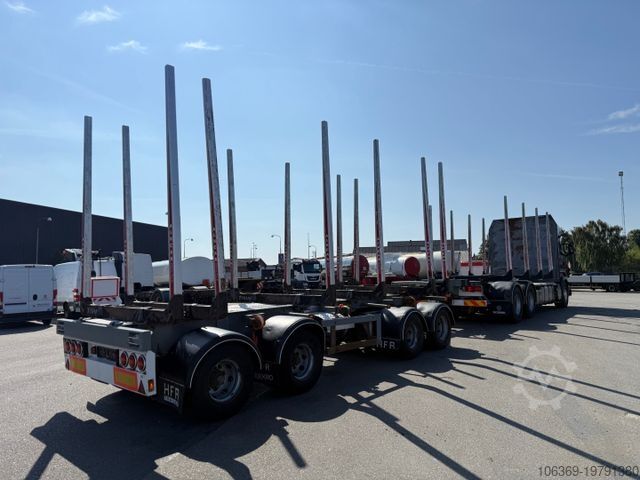 Log trailer HFR 30 t. 4 axles Timber / Wood / Holz transport