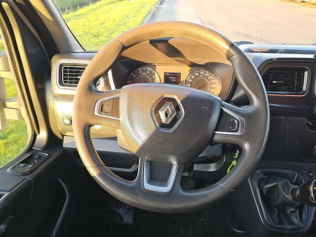 High-roof van RENAULT MASTER 2.3 L3H2 Dubbellucht AC!