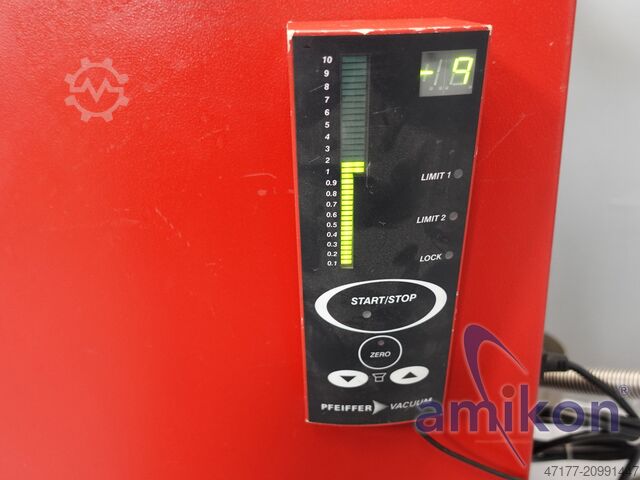 Vacuum SmartTest wraz z pompą wstępną Pfeiffer HLT 560 Helium-Lecksucher