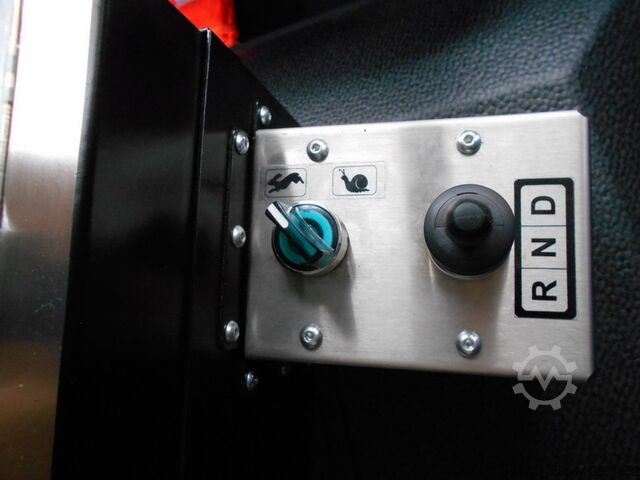 οδοκαθαριστικό μηχάνημα Mercedes-Benz Atego 1324 LKO 4x2 / Themis SH7B D/HD