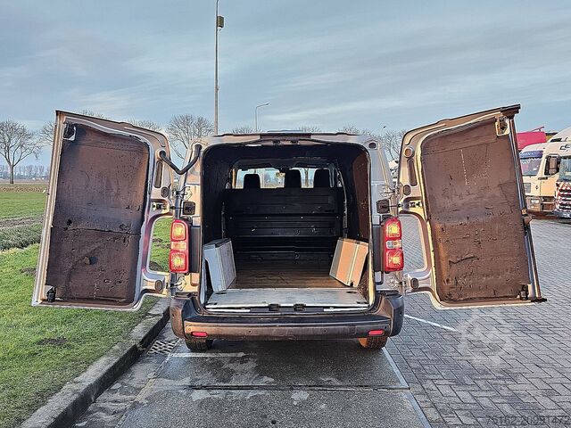 Kombi z wysokim dachem PEUGEOT EXPERT 2.0 HDI 130 L2