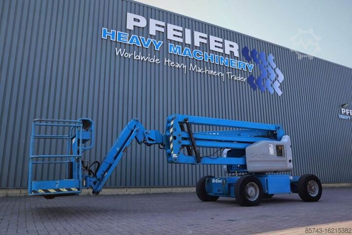 Scharnierende telescopische hoogwerker Genie Z45/25J Bi-Energy Diesel / Battery, 4x2 Drive, 16m