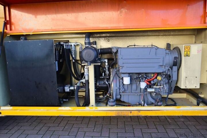 Scherenhebebühne JLG 210-25 Diesel, 4x4 Drive, 23m Working Height, 1000