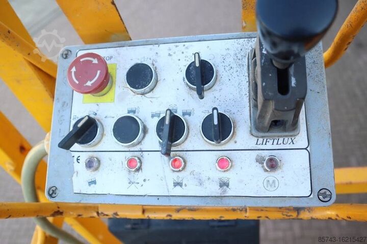 Schaarlift JLG 210-25 Diesel, 4x4 Drive, 23m Working Height, 1000