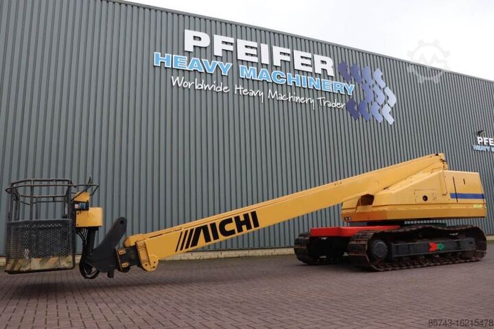 Teleskopická plošina Aichi SR210 Diesel, Tracked, 23m Working Height, 19m Rea