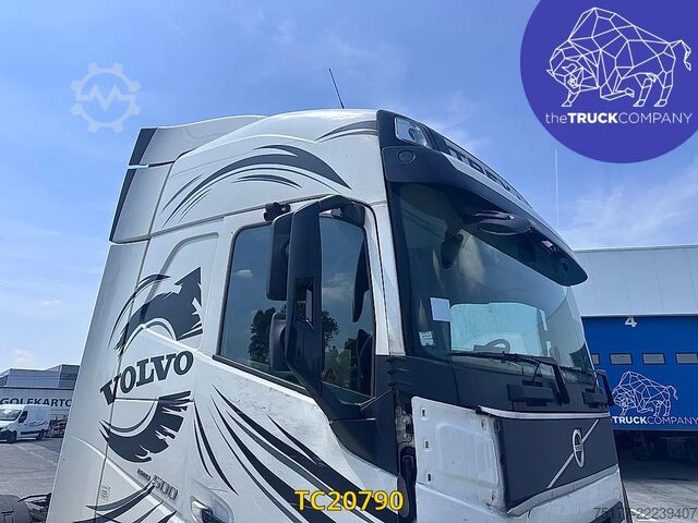 Estándar-SZM Volvo FH ENGINE DAMAGE - MOTORBESCHADIGUNG