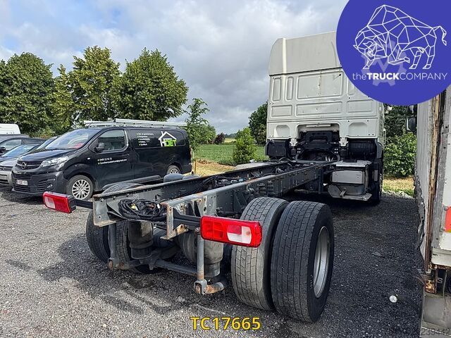 Chasis con cabina DAF XF 440