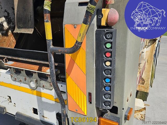 Vehículo de recogida de basuras Mercedes-Benz Axor 2529