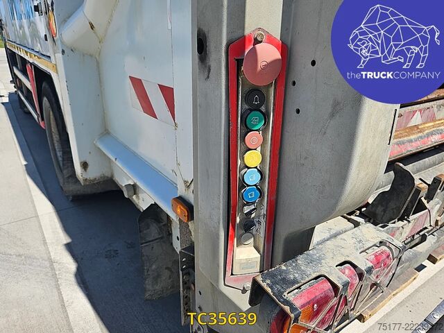 Vehículo de recogida de basuras Scania P 270