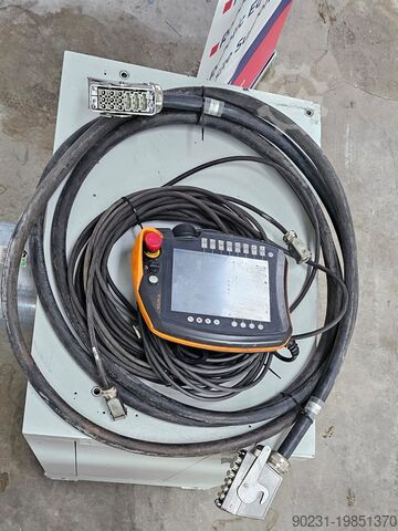 Industriel robot KUKA KRC4 KR 240 R2700 PRIME 2012MODEL TESTED