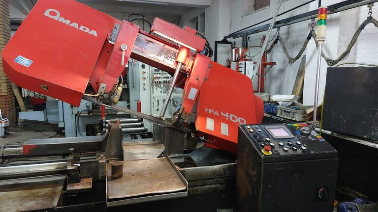 AMADA HFA 400 Fierăstrău cu bandă automat Amada HFA400