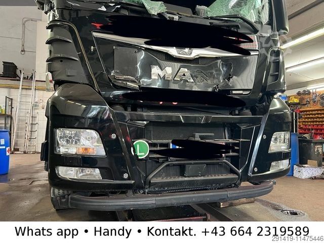 Standardní tahač MAN TGX 18.480 4x4 Hydrodrive Bj 2017