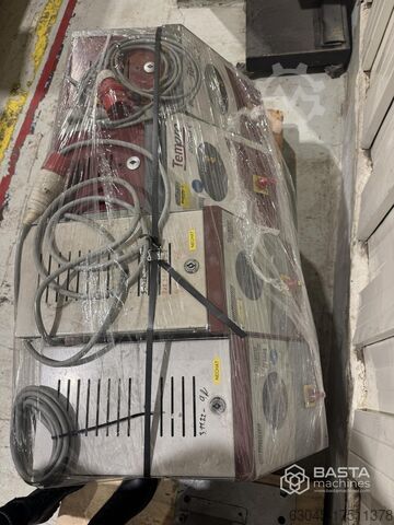 Wittmann MTC: PRIMUS-C90, F27 Tempering Unit (2011) Wittmann MTC: PRIMUS-C90, F27 Tempering Unit