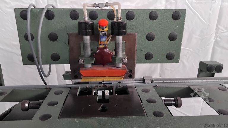 Beschlagbohrmaschine Gannomat Typ 120