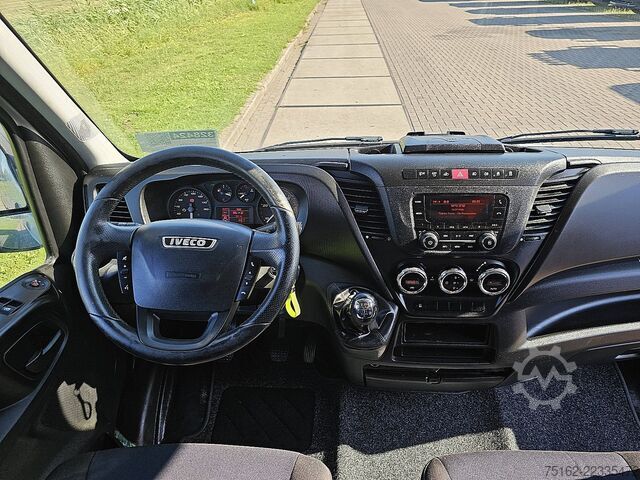 Bestelauto IVECO DAILY 35S14       L2H2 Airco Euro6!