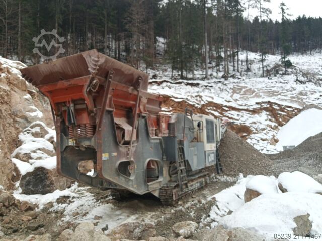 Jaw crusher Sandvik QJ241