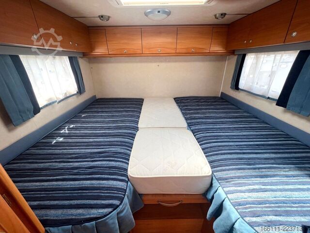 Alcove camper ADRIA Izola A 697 SL - Einzelbetten - Sat/TV - Solar -
