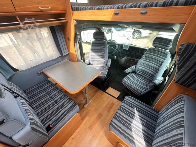 Alcove camper ADRIA Izola A 697 SL - Einzelbetten - Sat/TV - Solar -